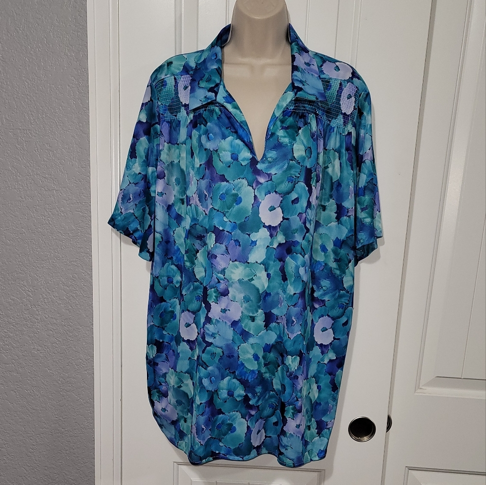 Roaman's top size 1x.